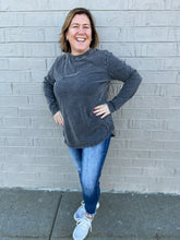 Load image into Gallery viewer, Vintage Like Vinyl IRON BLACK | Mineral Wash Boyfriend Tee