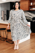 Load image into Gallery viewer, Tea Time Pleated Dress