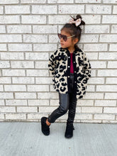 Load image into Gallery viewer, Kids | Mommy & Me Leopard Sherpa & Corded Jacket