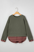 Load image into Gallery viewer, Moss Green Plaid Patchwork Sweatshirt
