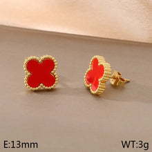 Load image into Gallery viewer, Enchanted Fleur Clover Earrings
