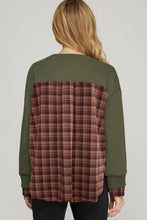 Load image into Gallery viewer, Moss Green Plaid Patchwork Sweatshirt
