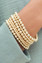 Load image into Gallery viewer, Gold &amp; Piece Luxury Bracelet Set
