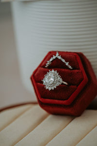 Larissa Oval Cut Silver Ring Set