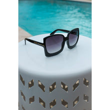 Load image into Gallery viewer, Ready to Ship | Black/ Gray Megan Oversized Gradient Sunglasses
