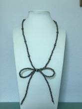 Load image into Gallery viewer, Western Navajo Pearl Inspired Bow Necklace 18"
