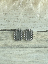 Load image into Gallery viewer, Western Checkered Earrings

