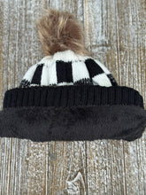 Load image into Gallery viewer, &quot;Checkmate&quot; Pom Beanie
