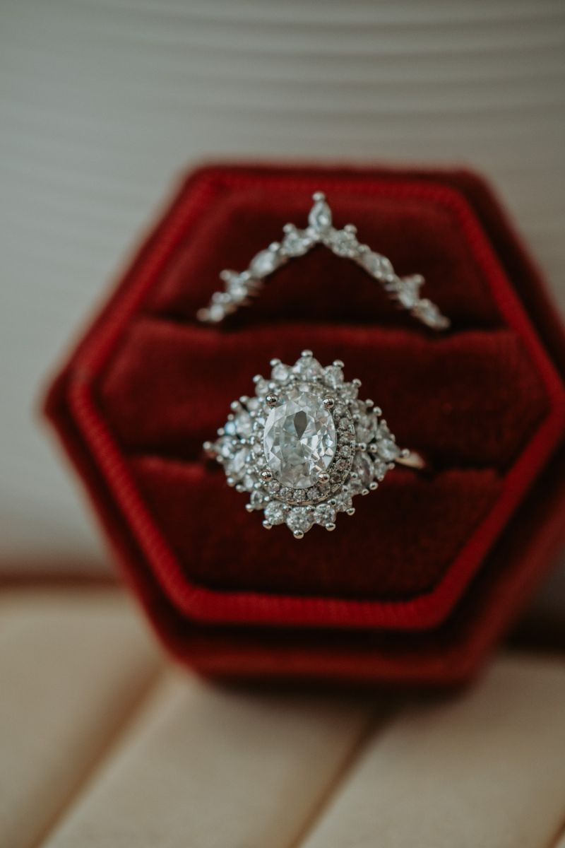 Larissa Oval Cut Silver Ring Set