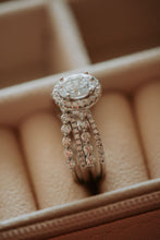 Load image into Gallery viewer, Lylah Oval Cut Cubic Zirconia Sterling Silver Ring
