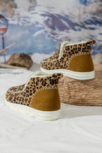Load image into Gallery viewer, Leopard Print Fleece Lined Winter Snow Boots
