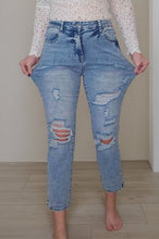 Load image into Gallery viewer, High Waist Frayed Hem Destructed Slim Jeans
