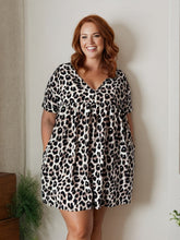 Load image into Gallery viewer, Leopard Keyhole Back Babydoll Dress
