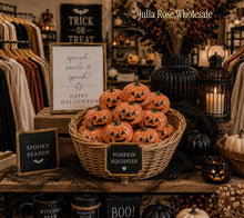 Load image into Gallery viewer, PreOrder - Squish, Smile &amp; Spook - Pumpkin Squishy
