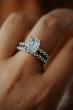 Load image into Gallery viewer, Cerise Cushion Cut Silver Ring Set
