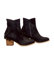 Load image into Gallery viewer, Sandra Fringe Booties in Black - Rural Haze
