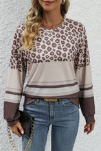 Load image into Gallery viewer, Leopard Color Block Top
