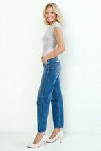 Load image into Gallery viewer, Blue jeans, ankle length
