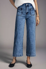 Load image into Gallery viewer, Patch Pocket Straight Leg Loose Jeans
