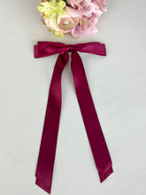 Load image into Gallery viewer, Classic Satin Bow With Clip "Wine"
