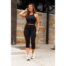 Load image into Gallery viewer, Ready to Ship | Black CAPRI with POCKETS  - Luxe Leggings by Julia Rose®
