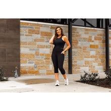 Load image into Gallery viewer, Ready to Ship | Black CAPRI with POCKETS  - Luxe Leggings by Julia Rose®
