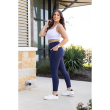 Load image into Gallery viewer, Julia Rose The Riley navy 7/8 ankle length leggings with pockets, high-waisted women’s leggings
