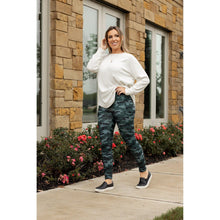 Load image into Gallery viewer, Ready to Ship | NEW CAMO 2.0 Leggings  - Luxe Leggings by Julia Rose®
