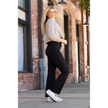 Load image into Gallery viewer, Ready to Ship | The Liz - Crossover 30"  Bootcut Leggings with Pockets
