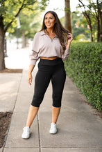 Load image into Gallery viewer, Julia Rose The Lillian sculpting crossover capri leggings high-waisted women’s capris
