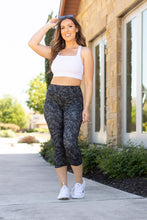 Load image into Gallery viewer, Ready to Ship | Army Camo CAPRI Leggings -  - Luxe Leggings by Julia Rose®
