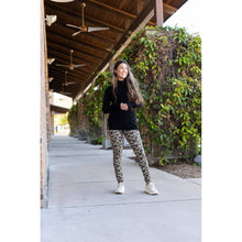 Load image into Gallery viewer, PreOrder | The Bianca - Leopard Bats Leggings
