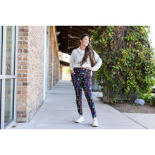 Load image into Gallery viewer, Ready to Ship | The Winifred Witches Hats Leggings*
