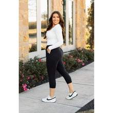 Load image into Gallery viewer, Ready to Ship | The Laurie - Lounger Capri&#39;s  - Luxe Leggings by Julia Rose®
