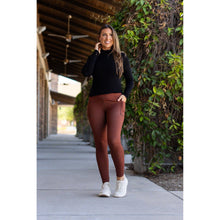 Load image into Gallery viewer, Julia Rose houndstooth full-length leggings, Women wearing houndstooth leggings high waisted
