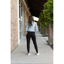 Load image into Gallery viewer, Stylish leopard print panel leggings for everyday wear
