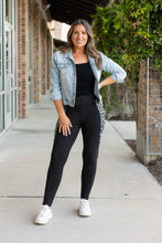 Load image into Gallery viewer, PreOrder | The Sabrina - Snow Leopard Panel Leggings
