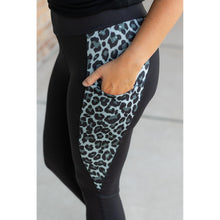 Load image into Gallery viewer, Snow leopard panel detail on  Buttery soft leopard panel leggings for women by Julia Rose
