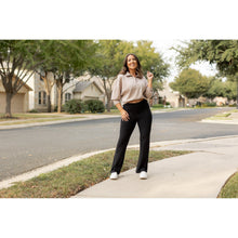 Load image into Gallery viewer, Ready to Ship | The Liz - Crossover 30"  Bootcut Leggings with Pockets
