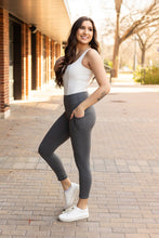 Load image into Gallery viewer, Julia Rose The Amy charcoal 7/8 ankle length leggings with pockets, high-waisted women’s leggings
