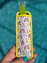 Load image into Gallery viewer, Neoprene Popsicle Holder "Giraffe"
