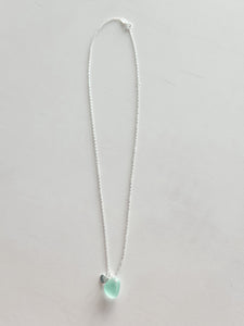 "Shelly Seaglass" Green Silver Necklace