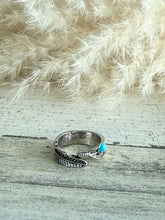 Load image into Gallery viewer, Western Feather Turquoise Adjustable Ring
