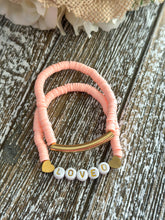 Load image into Gallery viewer, Heishi Bracelet Set "Loved" Peach
