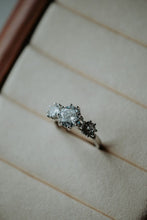 Load image into Gallery viewer, Rei Three-Stone Silver Ring
