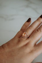 Load image into Gallery viewer, Kaiser Rose Gold Champagne Morganite Ring
