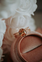 Load image into Gallery viewer, Bailey Oval Champagne Rose Gold Ring Set
