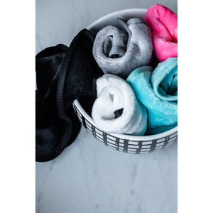 *Ready to Ship  | Wash the Day Away- Makeup Remover Cloths