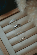 Load image into Gallery viewer, Dainty Halos Silver Band
