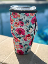 Load image into Gallery viewer, Tumbler Sleeve With Handle "Floral"
